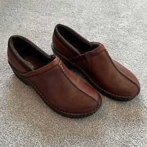 Eastland Women’s Kelsey Slip-On Brown Leather Shoes